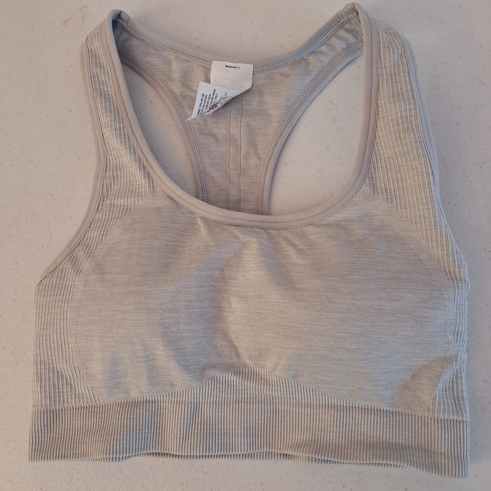 All in Motion Sports Bra Womens S Gray New Seamless Medium Support 1051-160-B45